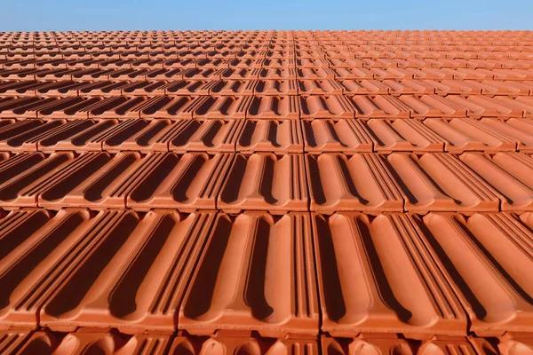 Emergency Repairs? Find Roofing Near Me That Responds Fast