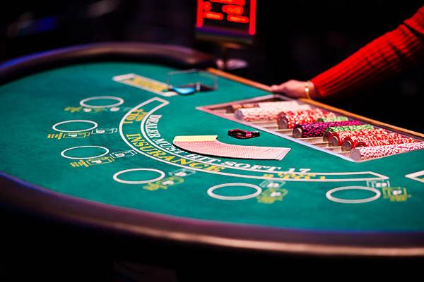 Reviewing Bahrain Online Casinos for Service Outage Policies