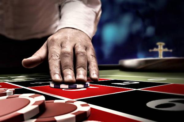 Enjoy Classic Baccarat through the best online casino sites Singapore for Gamers